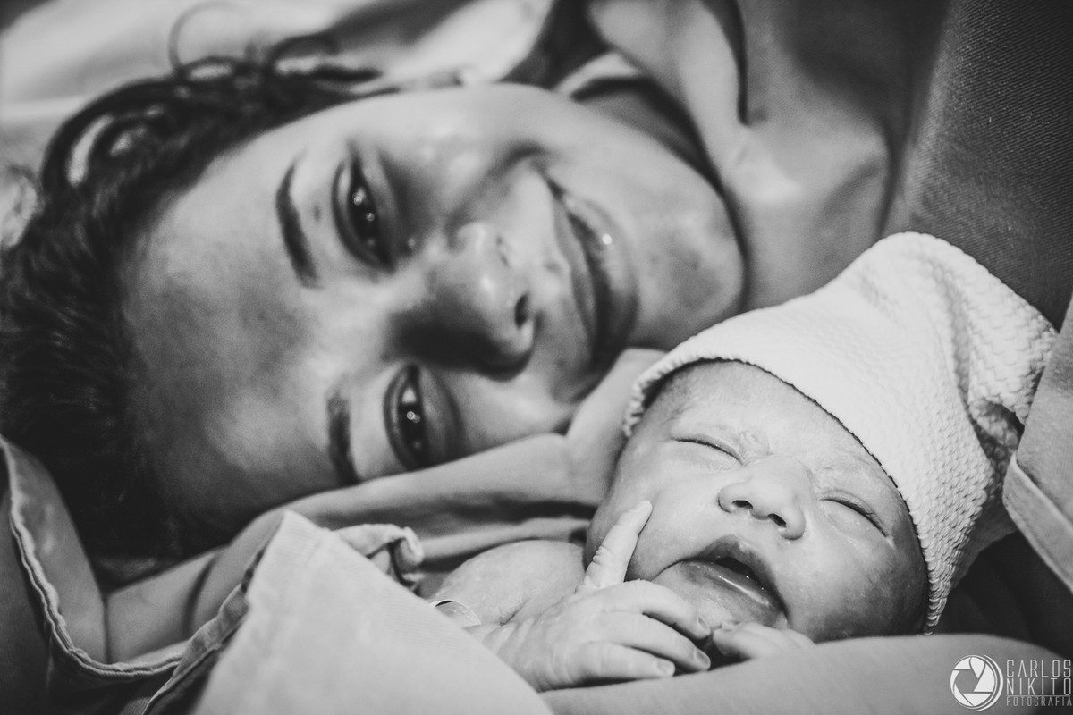 Ensaio gestante Thayne e Guilherme e parto da Antonella, fotografado por Carlos Nikito em Itumbiara Goias