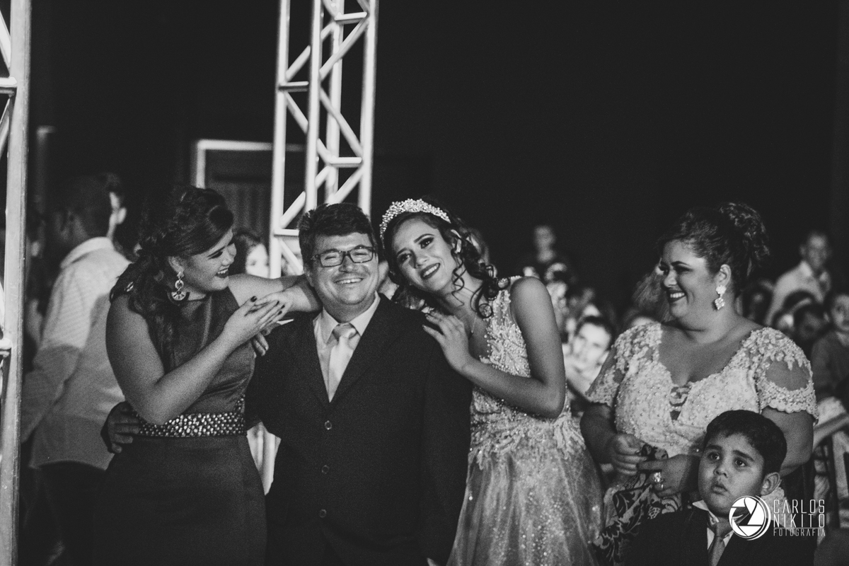 Aniversário de 15 anos da Laura em Itumbiara Goiás por Carlos Nikito Fotografia