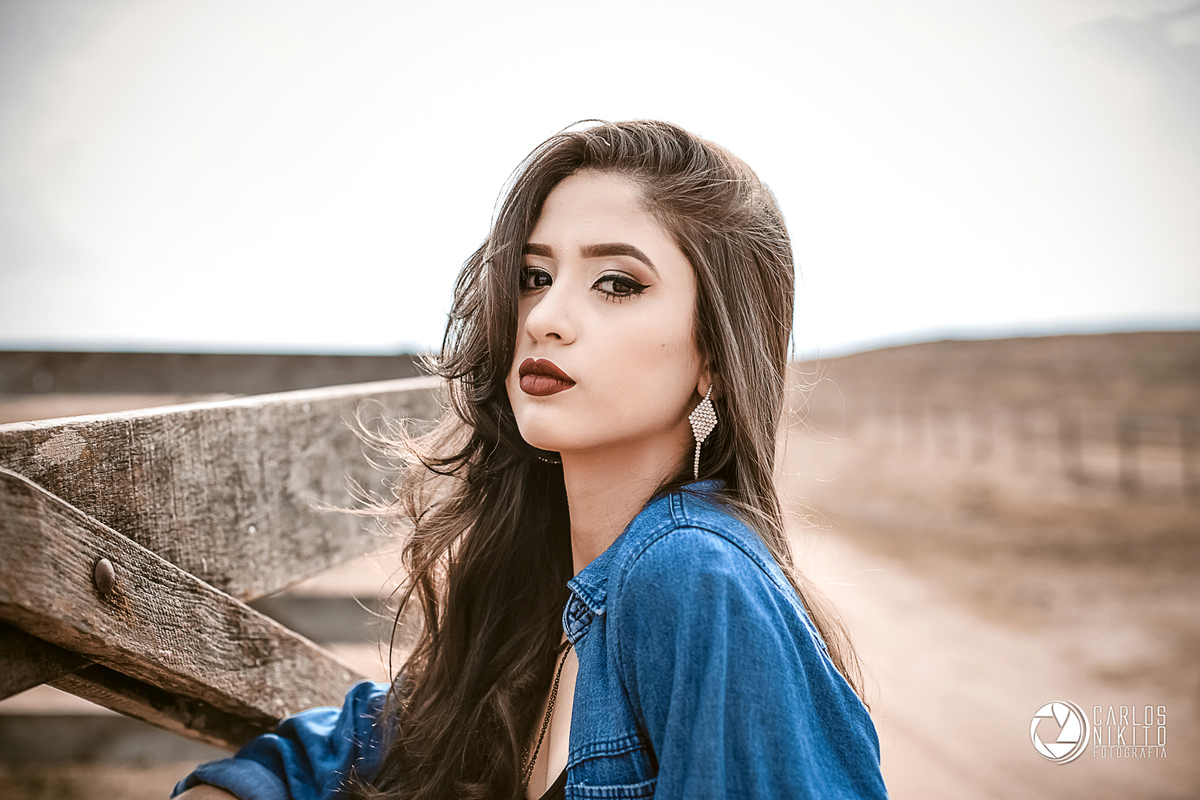 Book de 15 anos da Yngrid realizado em Goiatuba Goiás fotografado por Carlos Nikito