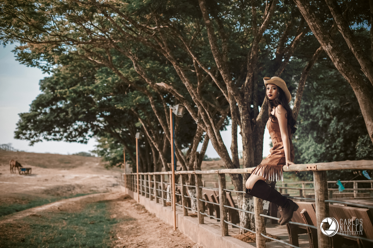 Book de 15 anos da Yngrid realizado em Goiatuba Goiás fotografado por Carlos Nikito