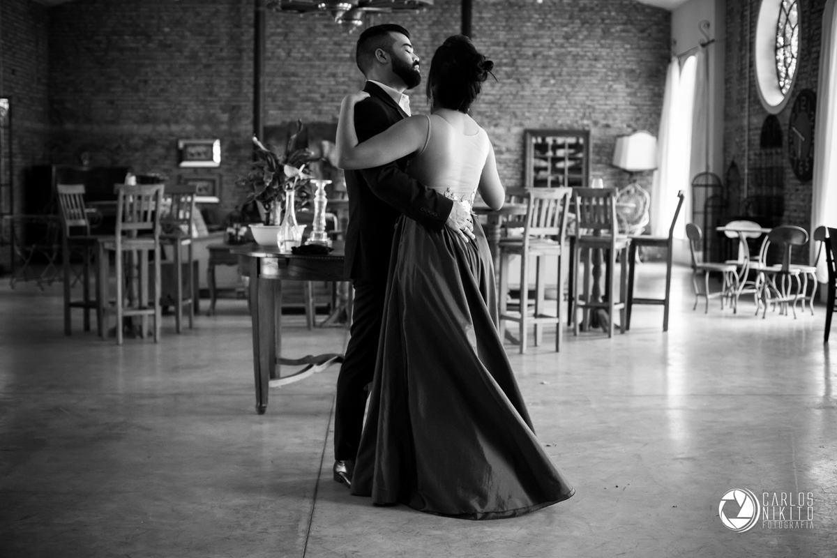 Ensaio pre casamento da Arielle e do Arthur realizado no Hotel Fazenda Solar dos Ipes no Prata MG, fotografado por Carlos Nikito