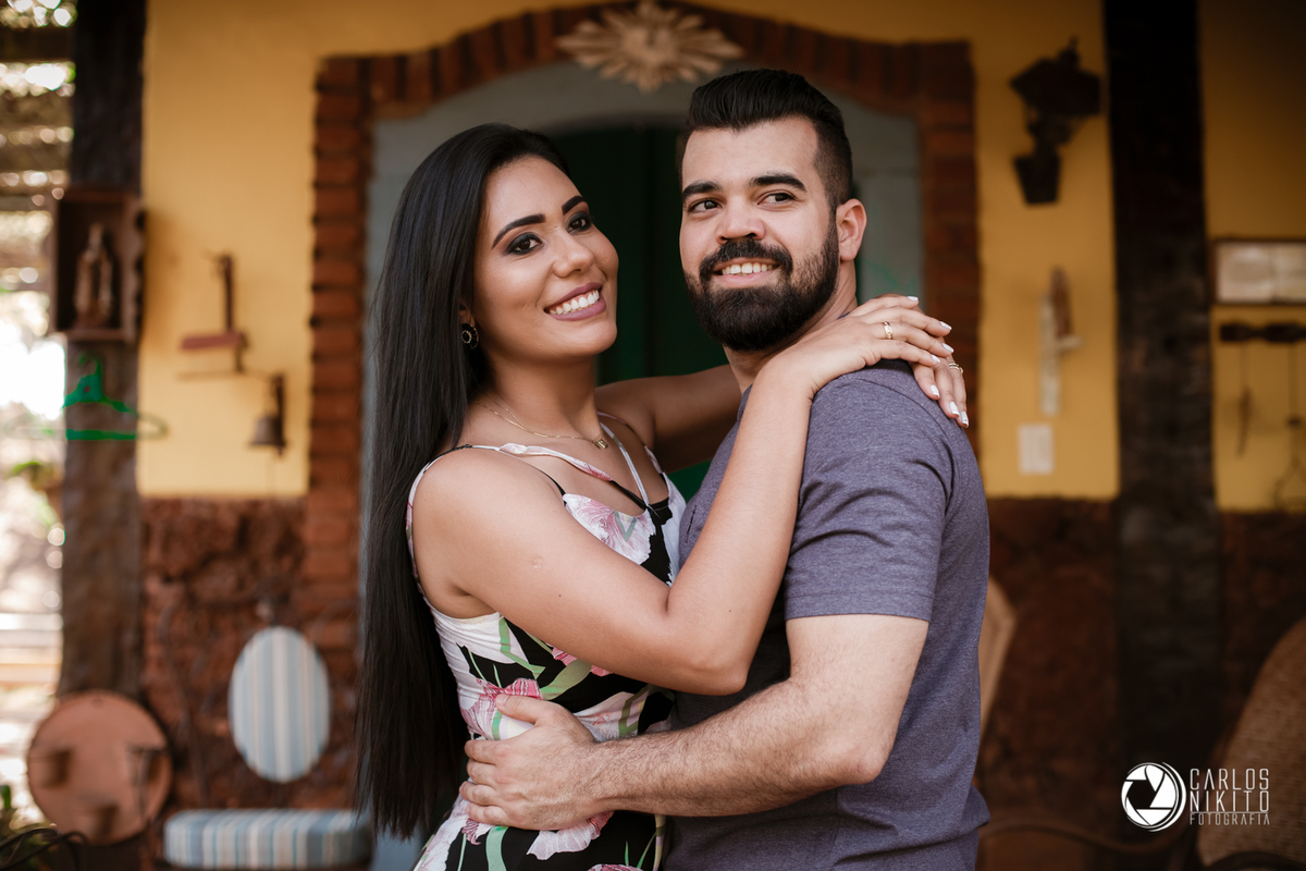 Ensaio pre casamento da Arielle e do Arthur realizado no Hotel Fazenda Solar dos Ipes no Prata MG, fotografado por Carlos Nikito