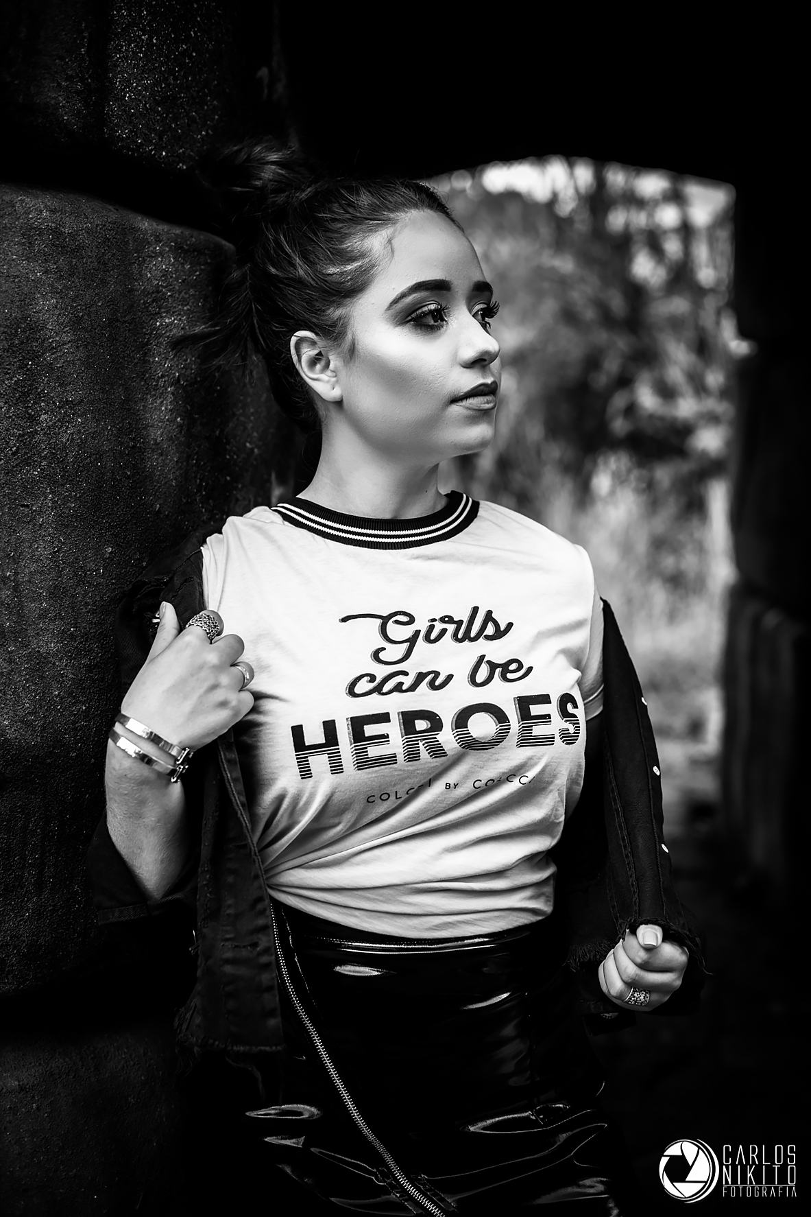 Book 15 anos da Yasmin realizado em Itumbiara Goiás, fotografado por Carlos Nikito.