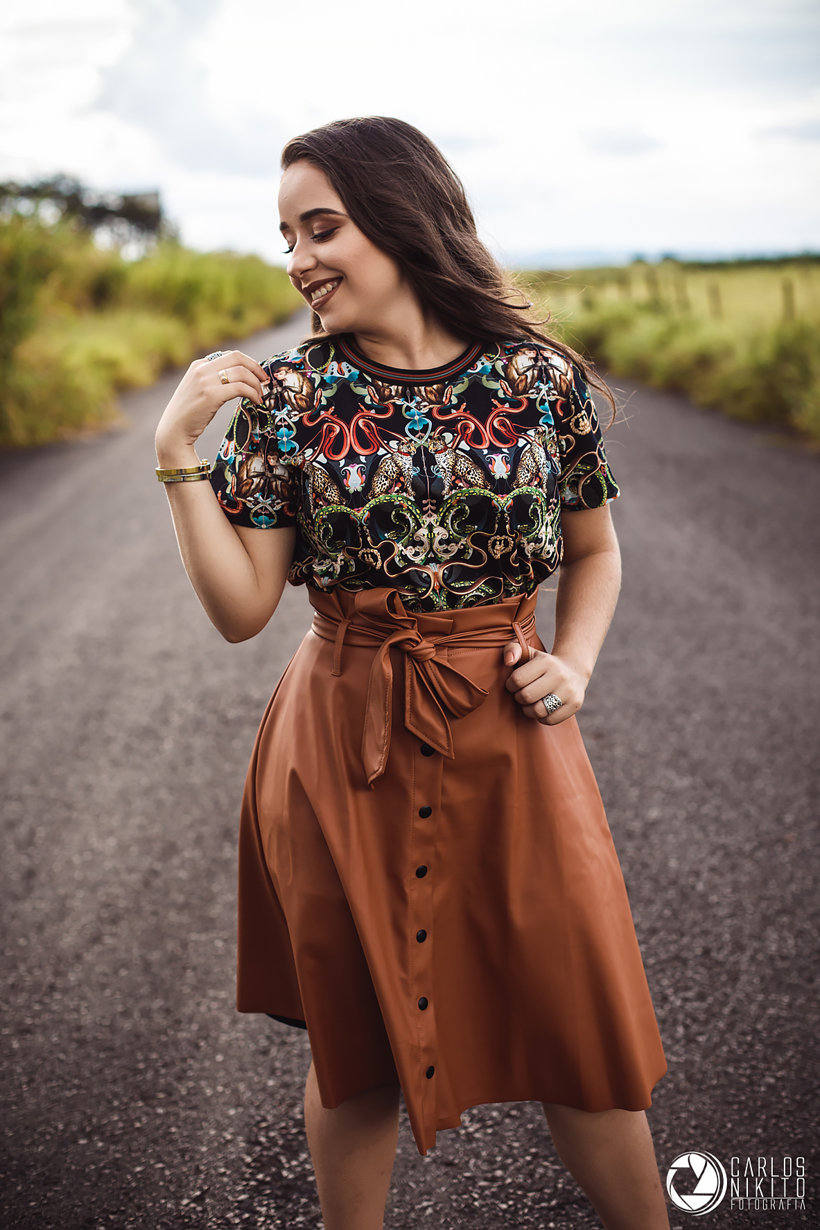 Book 15 anos da Yasmin realizado em Itumbiara Goiás, fotografado por Carlos Nikito.