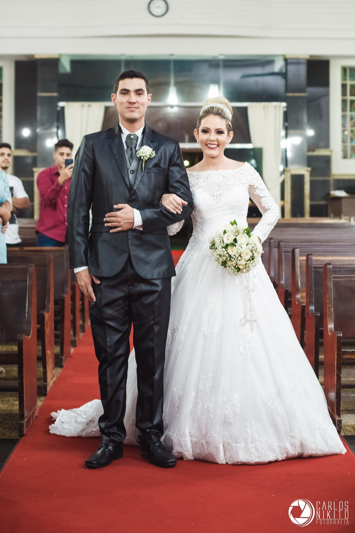 Casamento Ana Flávia e Erick realizado em Itumbiara Goiás fotografado por Carlos Nikito. Catedral Santa Rita