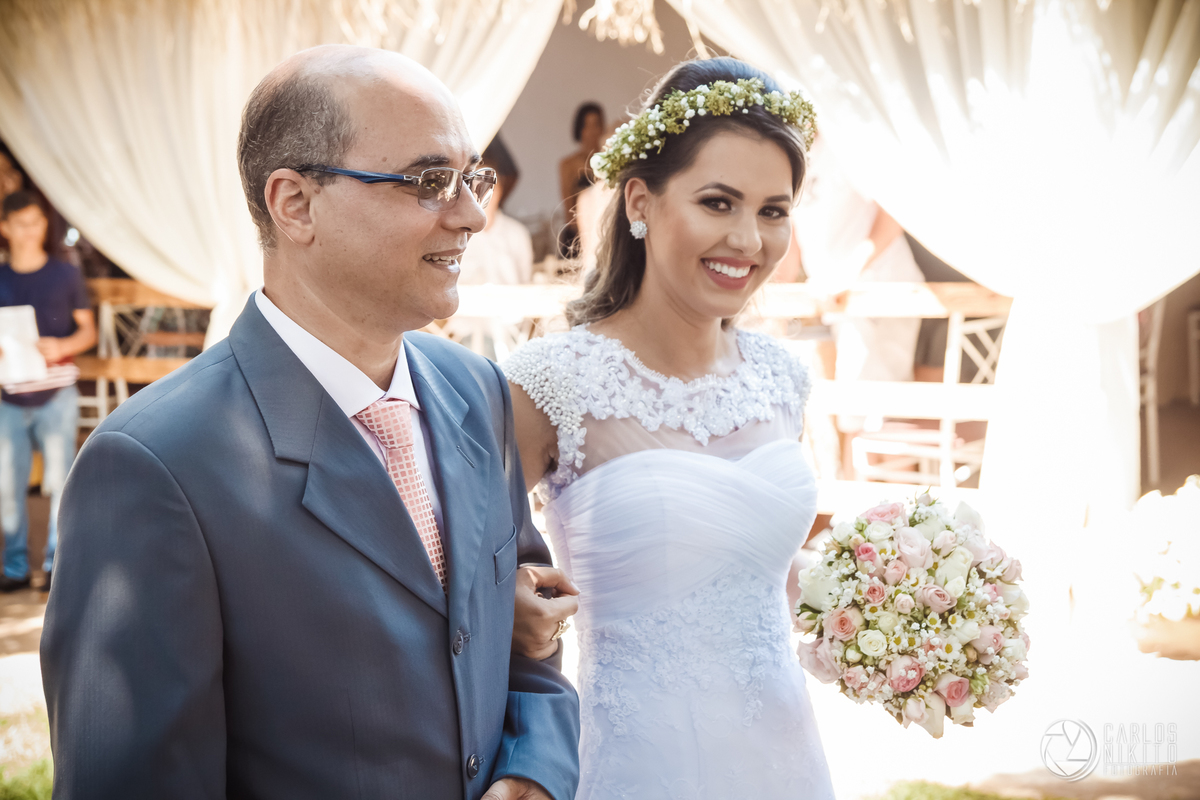 Casamento Laísa e Vinicius realizado em Itumbiara Goias fotografado por Carlos Nikito