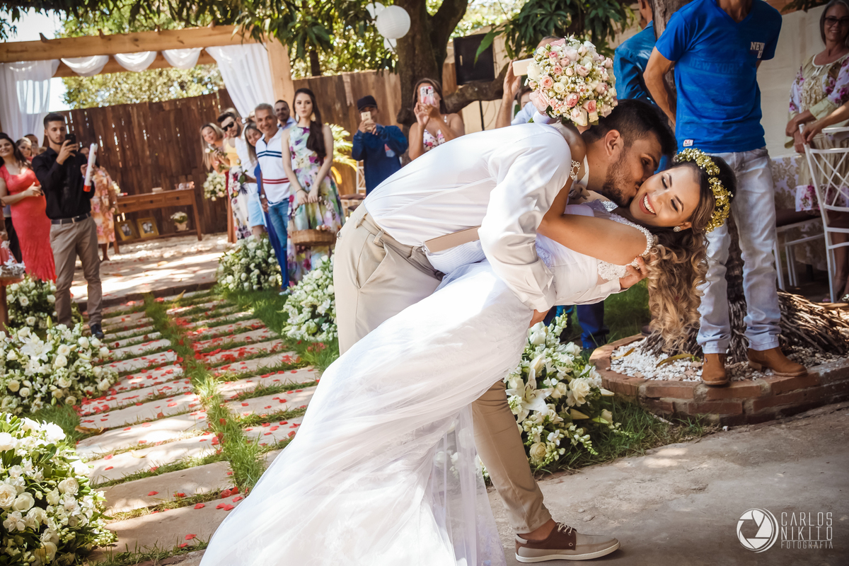 Casamento Laísa e Vinicius realizado em Itumbiara Goias fotografado por Carlos Nikito