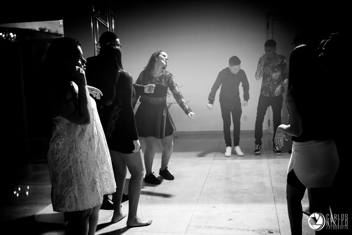 Aniversário da Nara Porcino de 15 anos, realizado em Goiânia Goiás no salão de festas Acrópolis fotografado por Carlos Nikito.