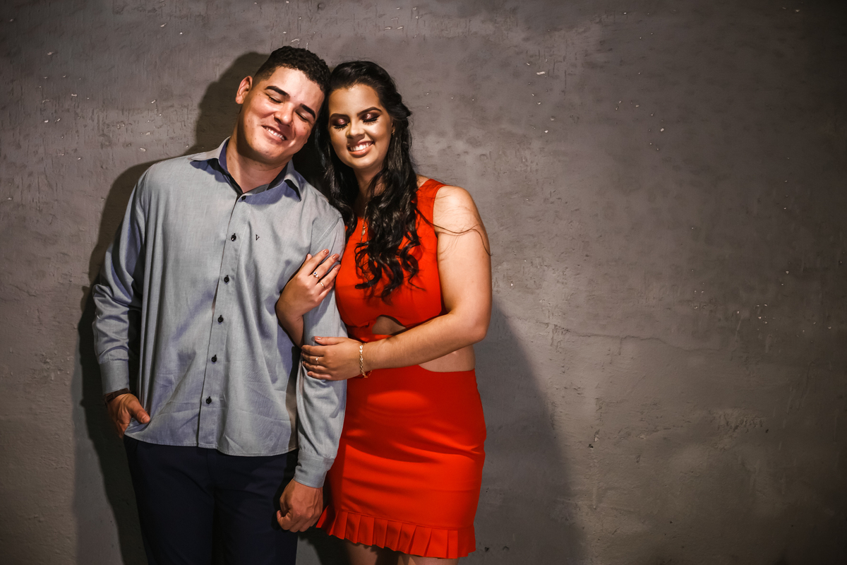 ensaio pre casamento da Gabriella e do Paulo realizado em Itumbiara Goias, fotografado por Carlos Nikito no hotel beira rio