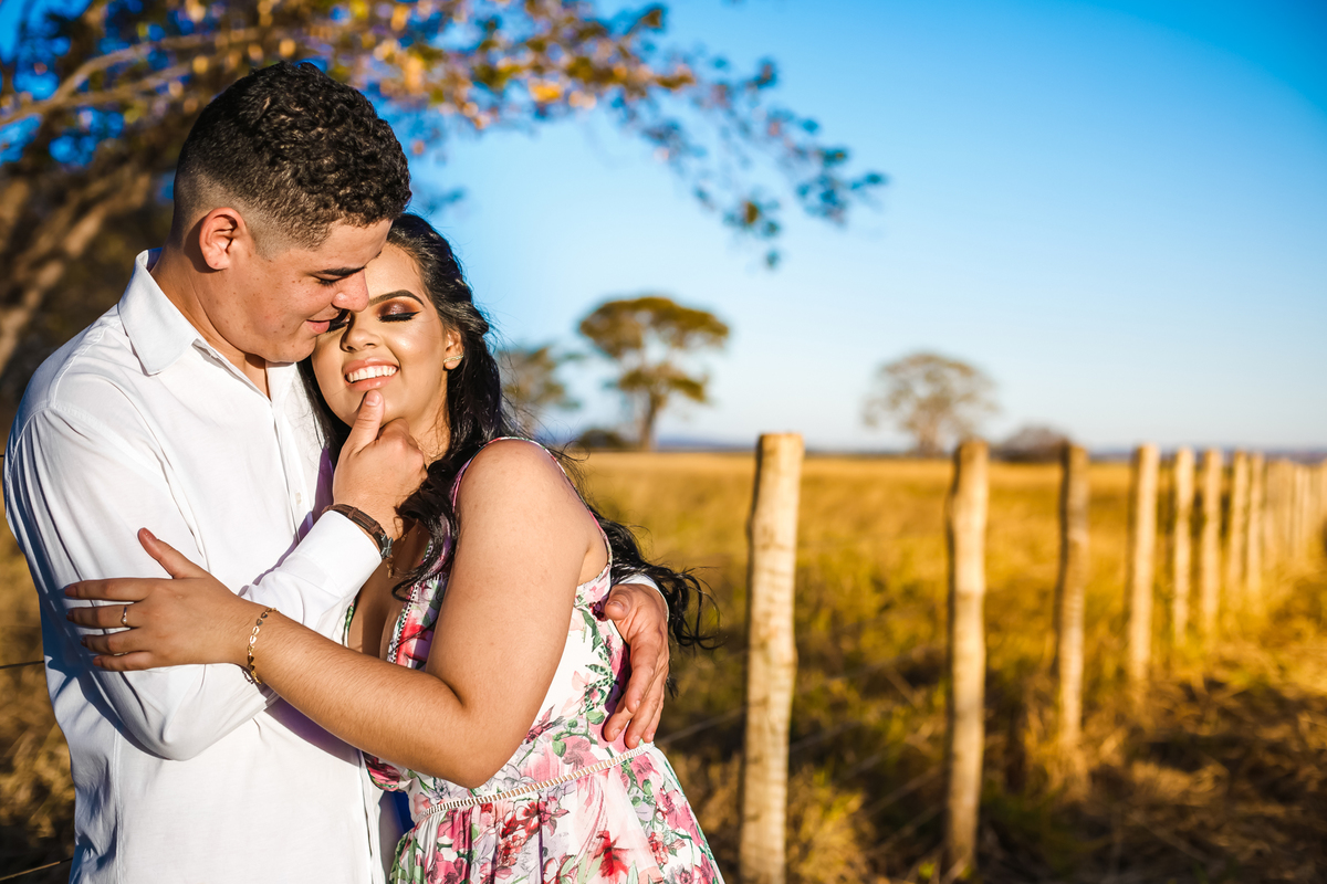 ensaio pre casamento da Gabriella e do Paulo realizado em Itumbiara Goias, fotografado por Carlos Nikito