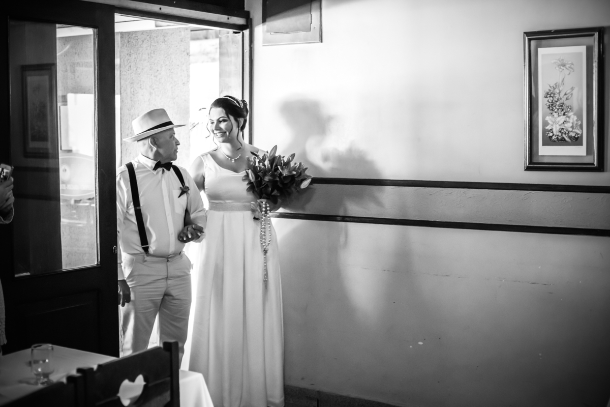 casamento Adrielly e Thalles realizado em Itumbiara Goias fotografado por Carlos Nikito no restaurante Arvoredo.