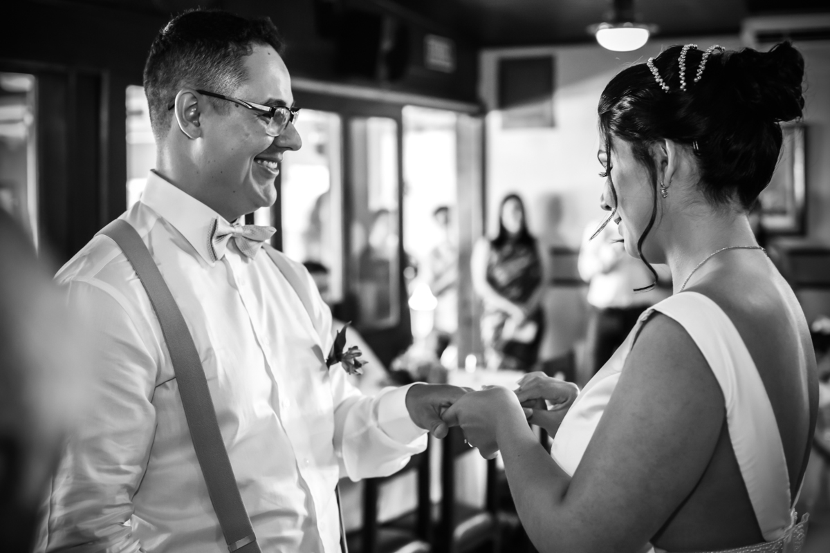 casamento Adrielly e Thalles realizado em Itumbiara Goias fotografado por Carlos Nikito no restaurante Arvoredo.