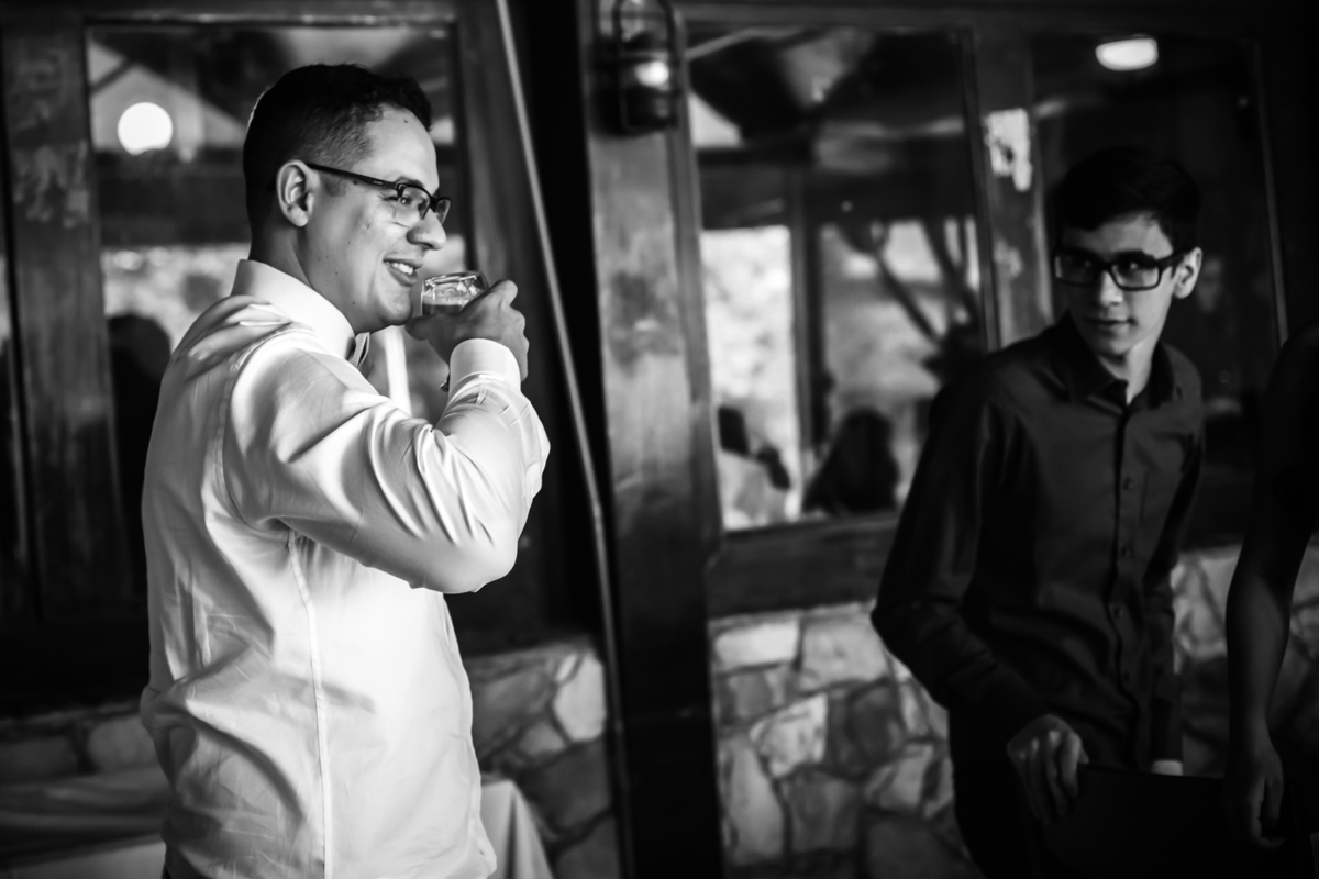 casamento Adrielly e Thalles realizado em Itumbiara Goias fotografado por Carlos Nikito no restaurante Arvoredo.