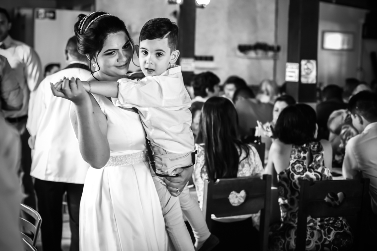 casamento Adrielly e Thalles realizado em Itumbiara Goias fotografado por Carlos Nikito no restaurante Arvoredo.