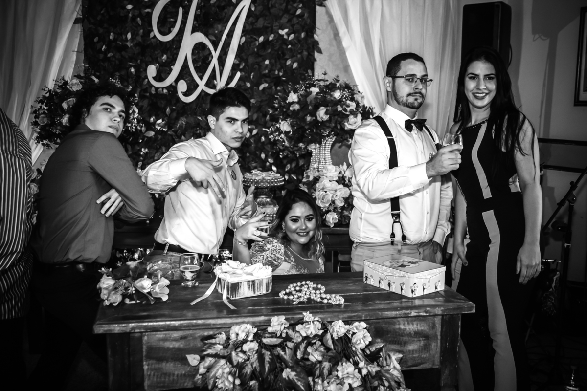 casamento Adrielly e Thalles realizado em Itumbiara Goias fotografado por Carlos Nikito no restaurante Arvoredo.