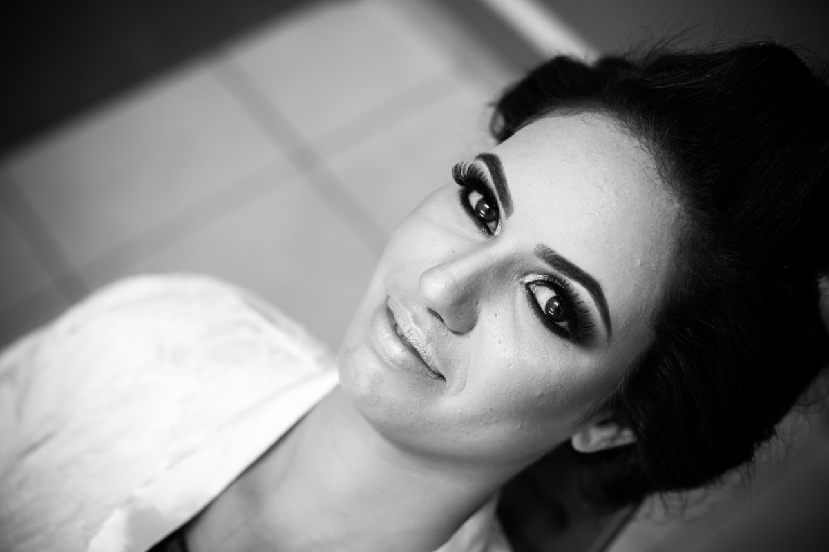 Casamento Gleicekelle e Thiago realizado em Itumbiara Goias, fotografado por Carlos Nikito. Making of da noiva no Tiago Azevedo.