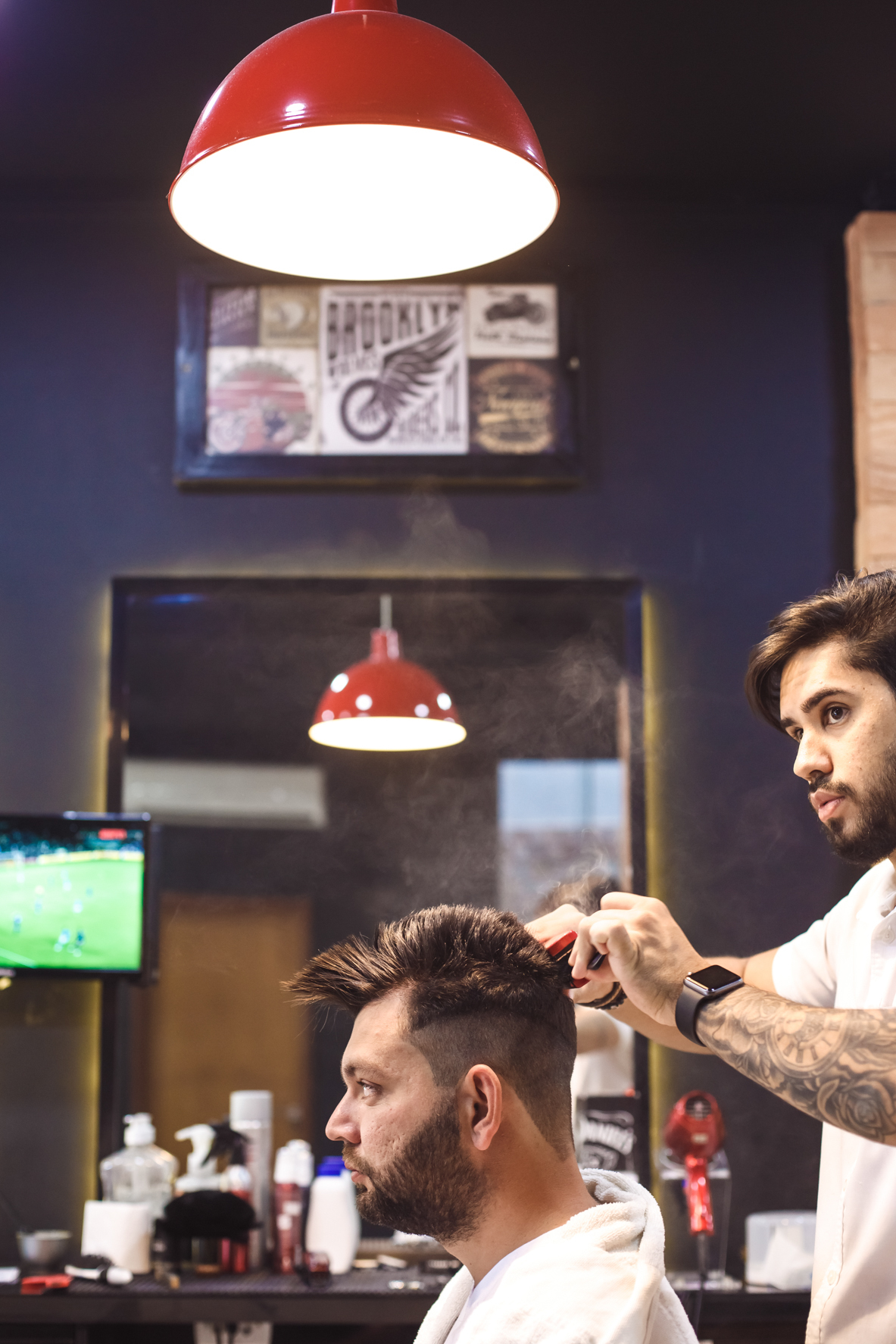 Casamento Andrielle  e Edson realizado em Itumbiara Goias, fotografado por Carlos Nikito. Making of na Bolshoi Barbearia.