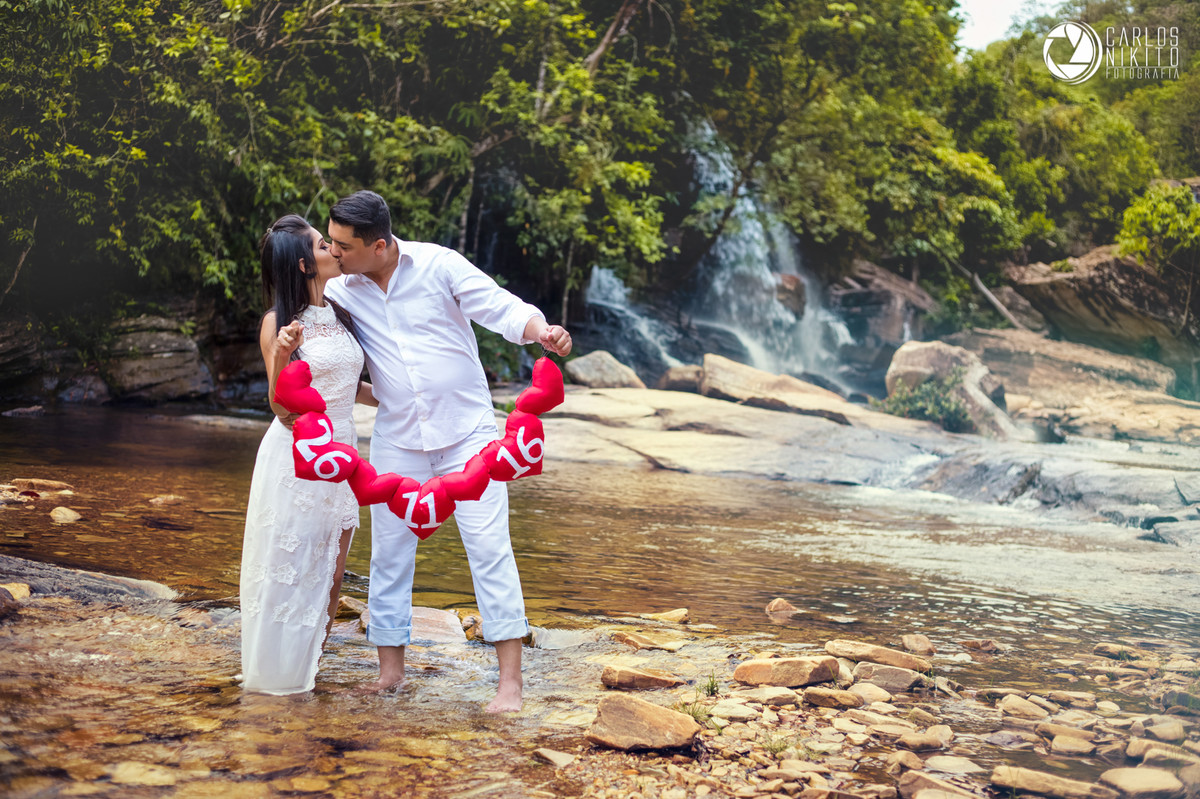 Ensaio pre casamento de Gislaine e Welton em Pirenópolis fotografado por Carlos Nikito