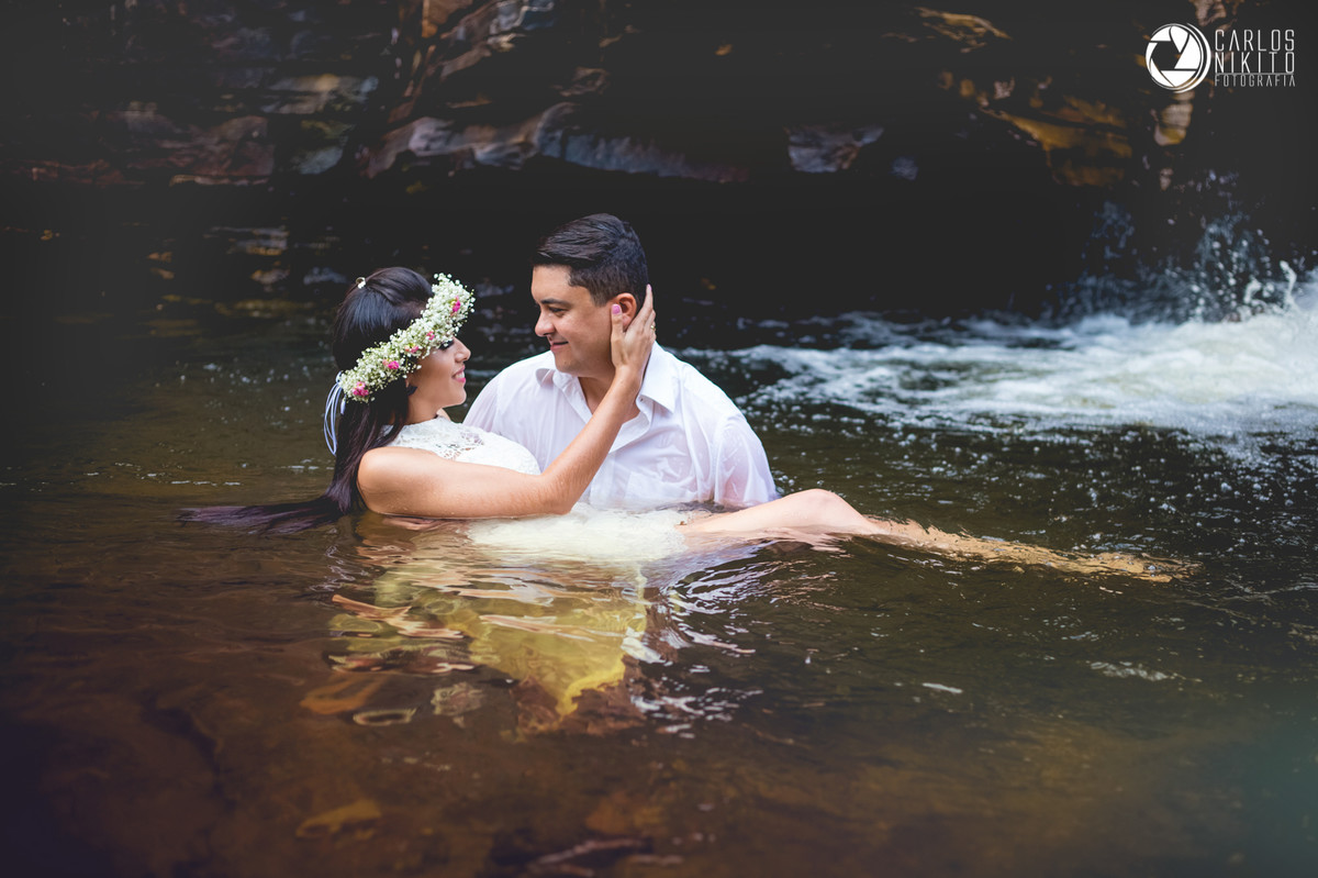 Ensaio pre casamento de Gislaine e Welton em Pirenópolis fotografado por Carlos Nikito