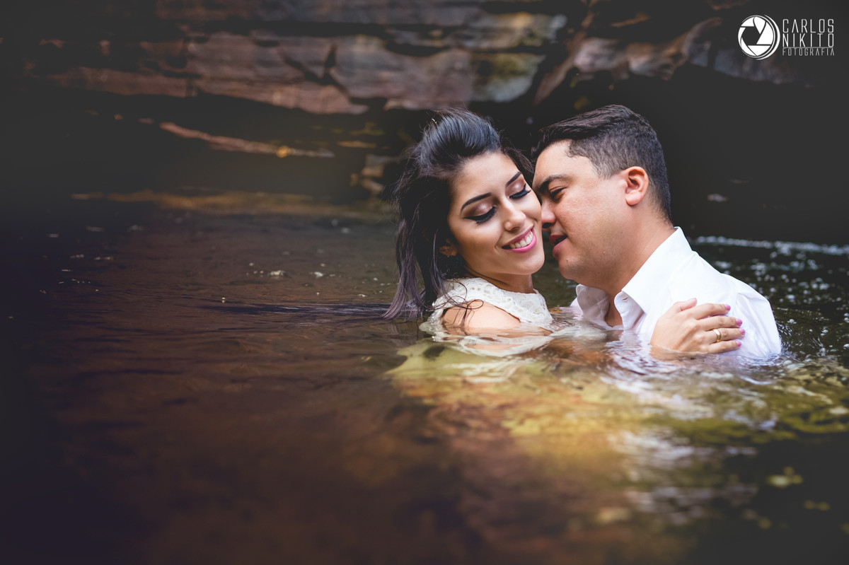 Ensaio pre casamento de Gislaine e Welton em Pirenópolis fotografado por Carlos Nikito