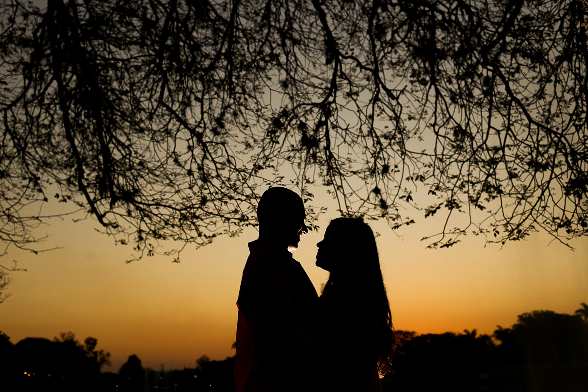 Ensaio-pre casamento-holambra ensaio de casal-holambra -ensaio de casal fim de tarde-holambra