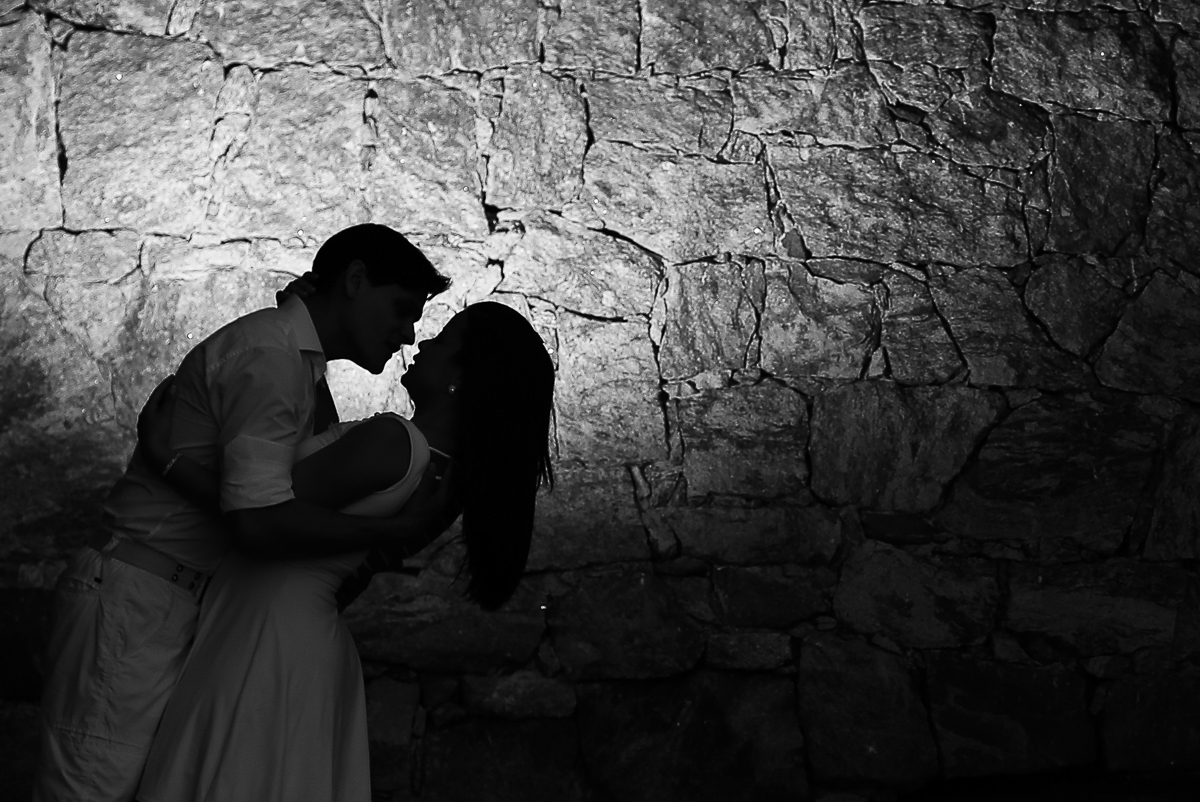 ensaio-pré-casamento-praia-das-conchas-guarujá-sp