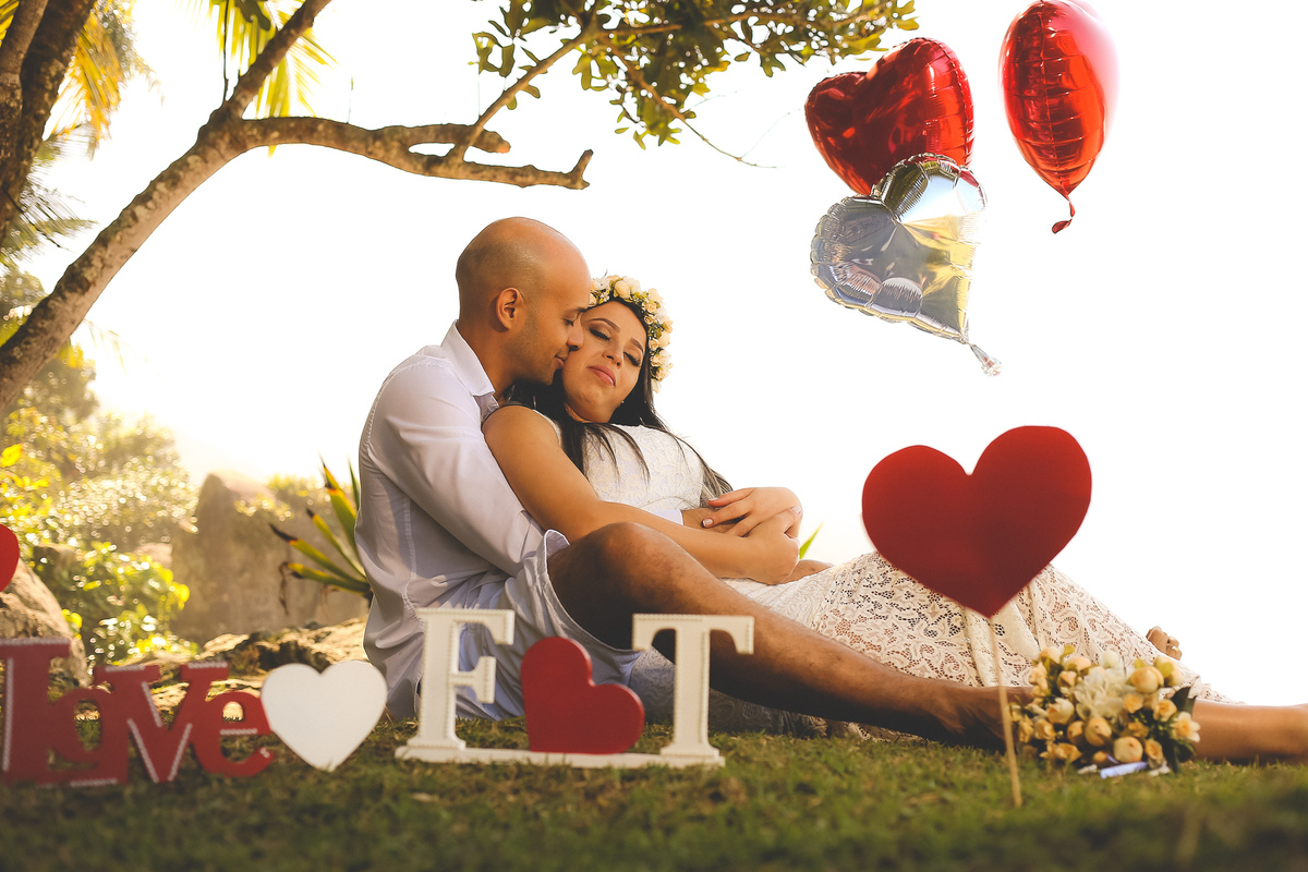 ensaio-pré-casamento-praia-do-iporanga-guarujá