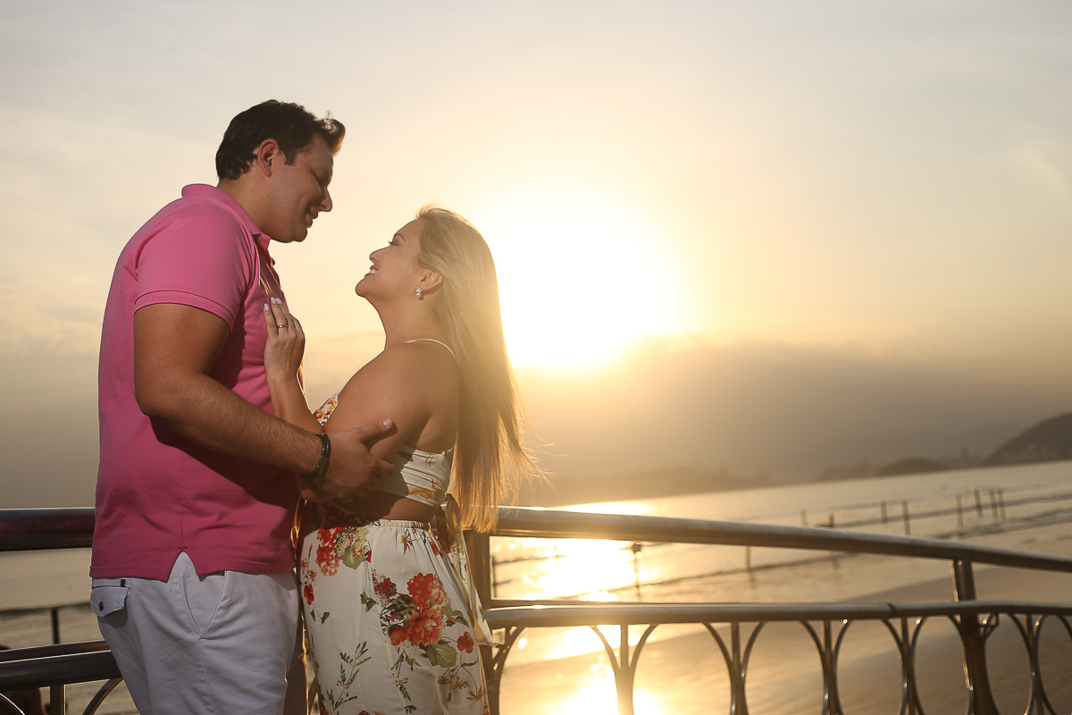 ensaio-pré-casamento-praia-de-santos-ensaio-pré-casamento-marcia-e-leonardo-ensaio-pré-casamento-santos-ensaio-pré-casamento-santos-entardece