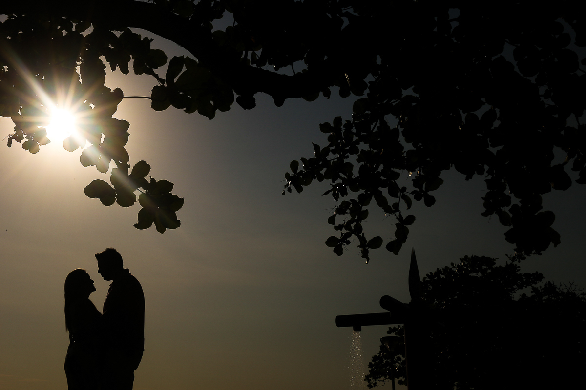 ensaio-pré-casamento-praia-de-santos-ensaio-pré-casamento-marcia-e-leonardo-ensaio-pré-casamento-santos-ensaio-pré-casamento-santos-entardece