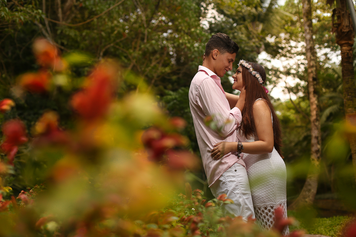 ensaio-pre´-casamento-natalia-e-vinicius-ensaiopré-casamento-praia-das-conchas-guarujá-/sp