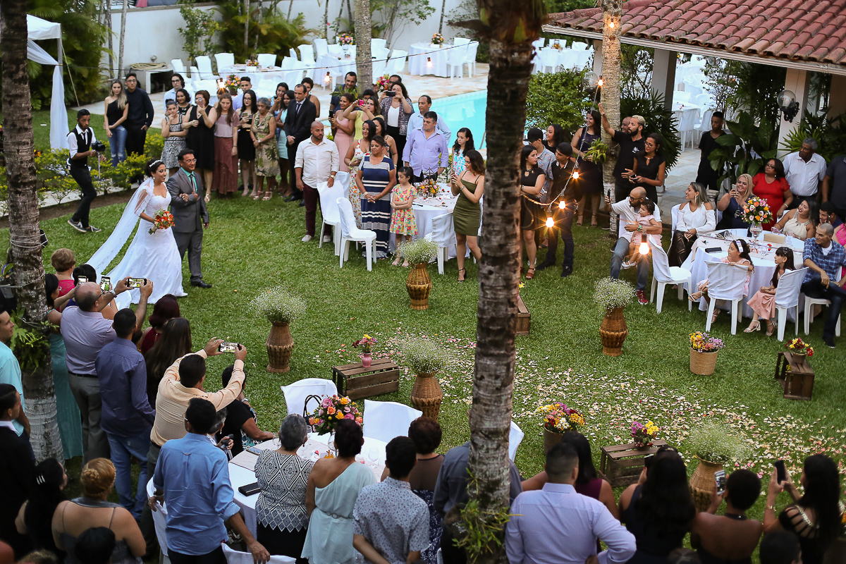 entrada da noiva casamento de dia no jardim acapulco