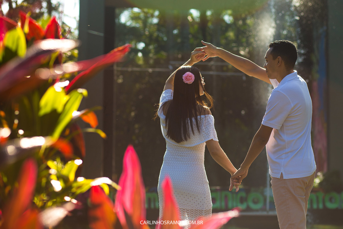 ensaio-pré-casamento-no-jardim-botanico-de-santos