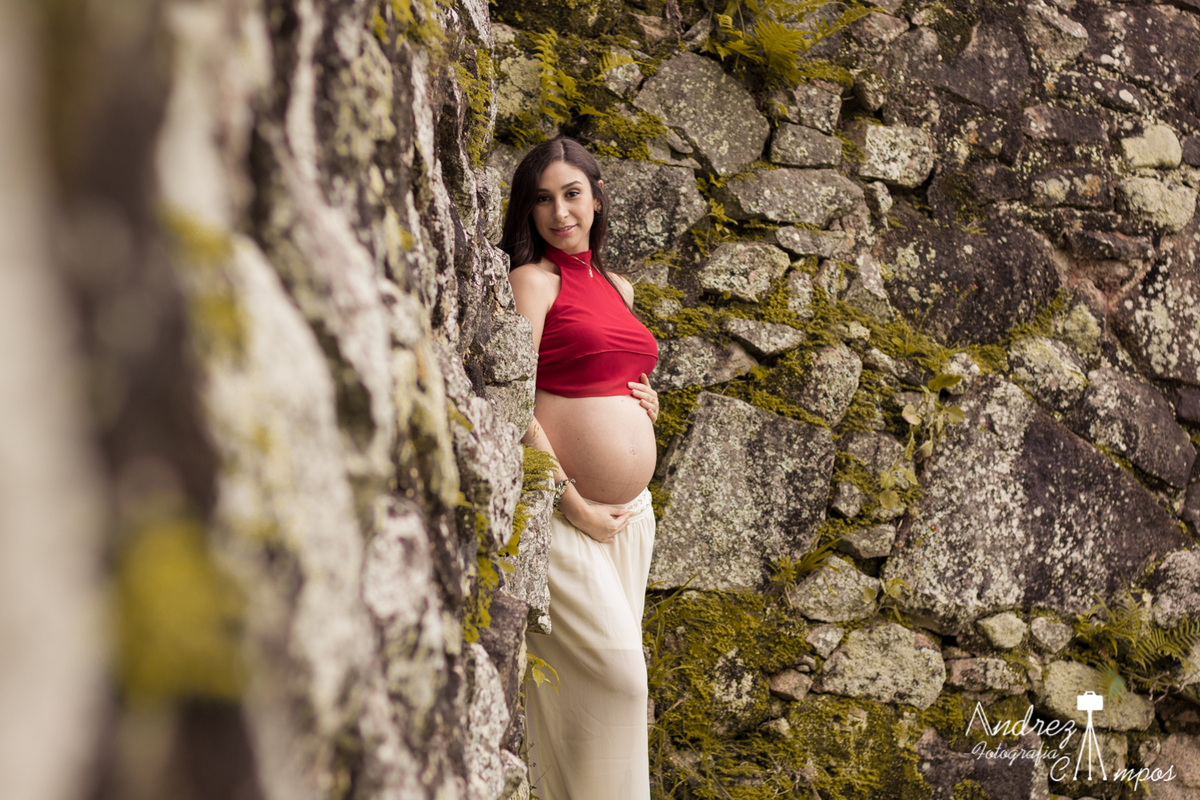 ensaio gestante muro de pedra