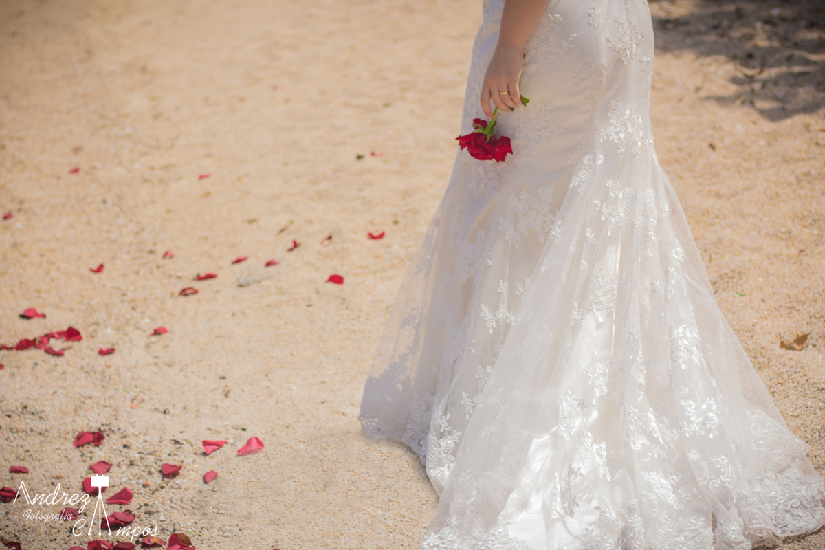 casamento pe na areia
