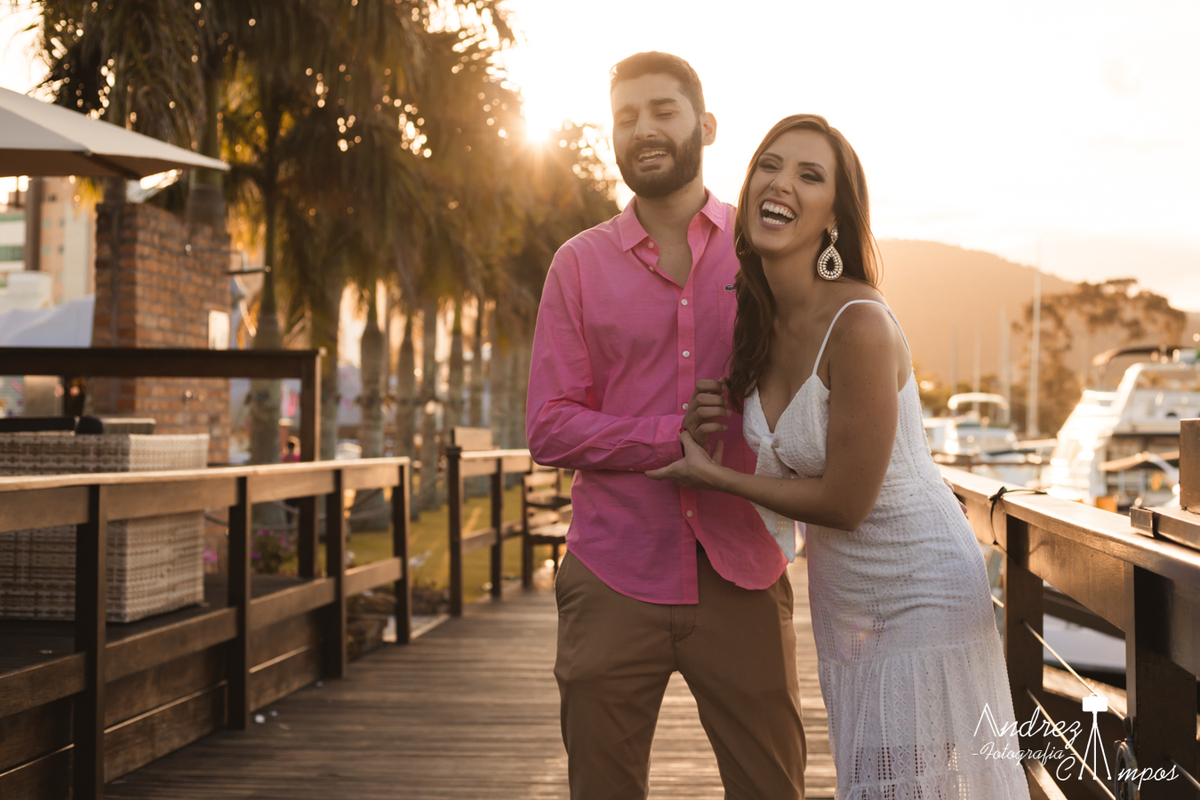 foto casal por do sol