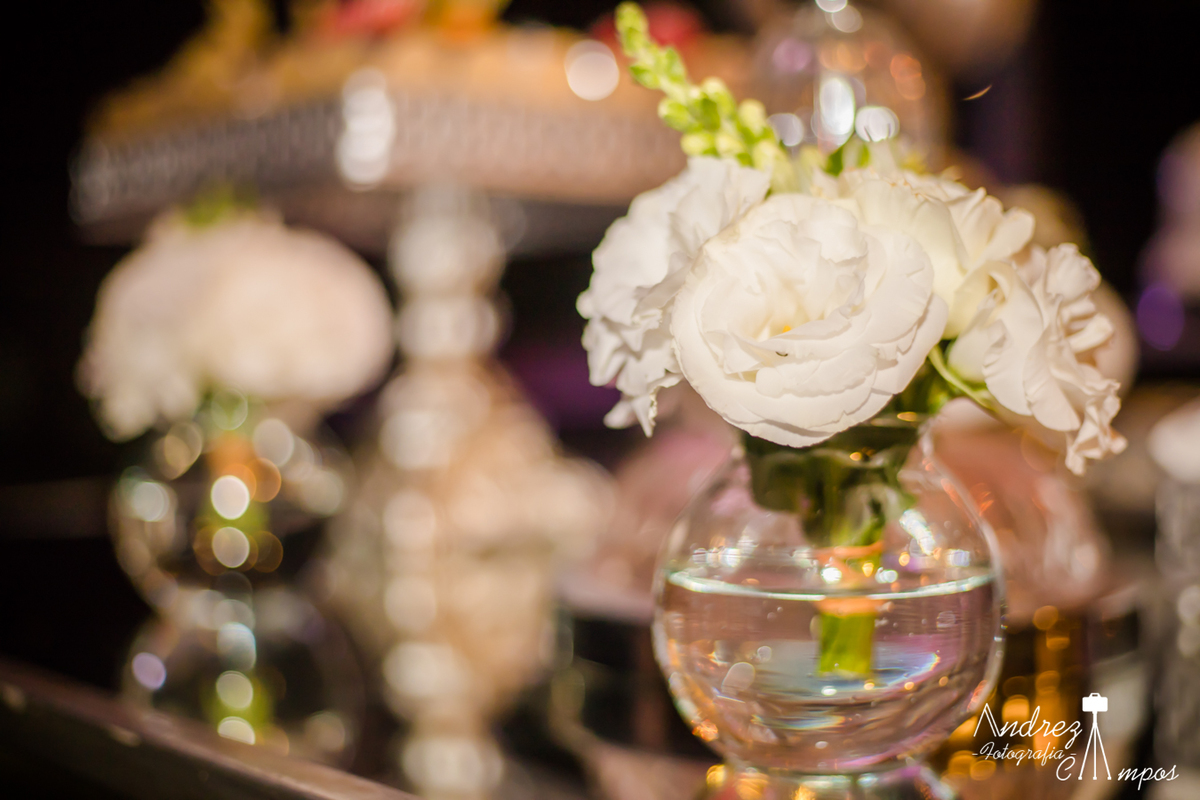 decoração mesa noivos