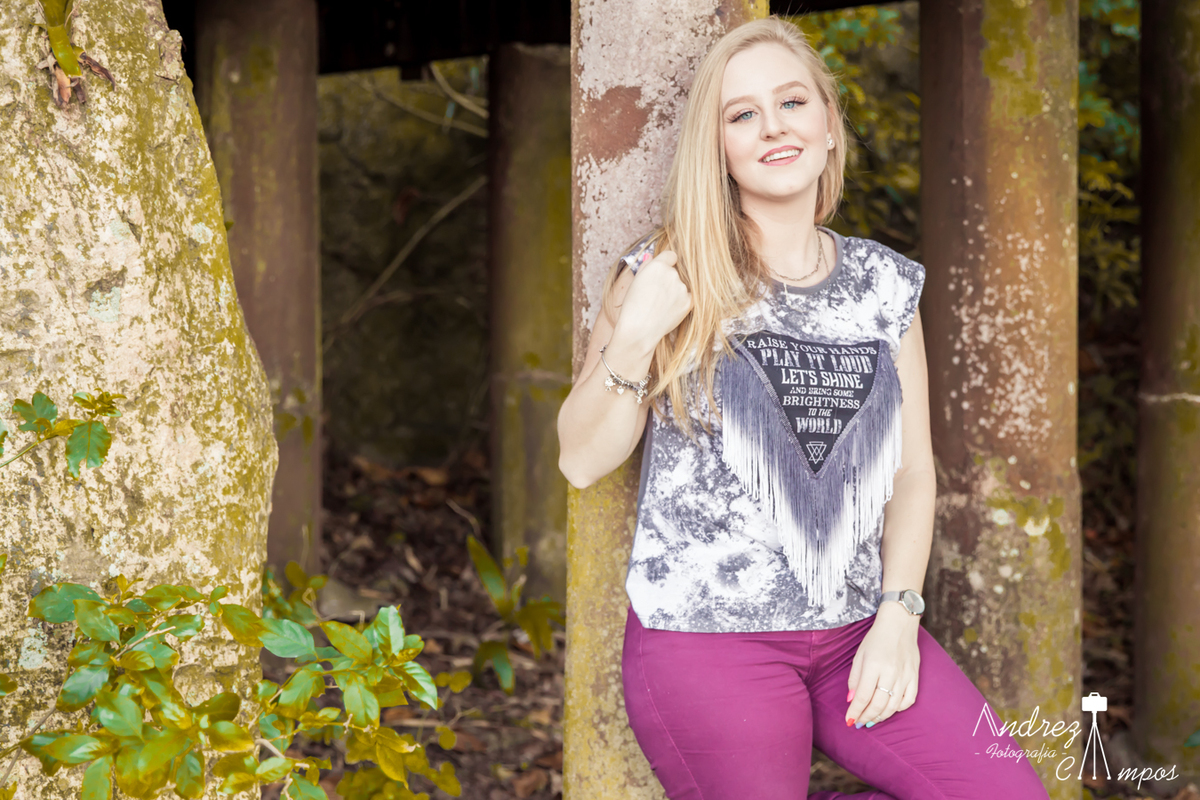 ensaio pre 15 anos lugar abandonado