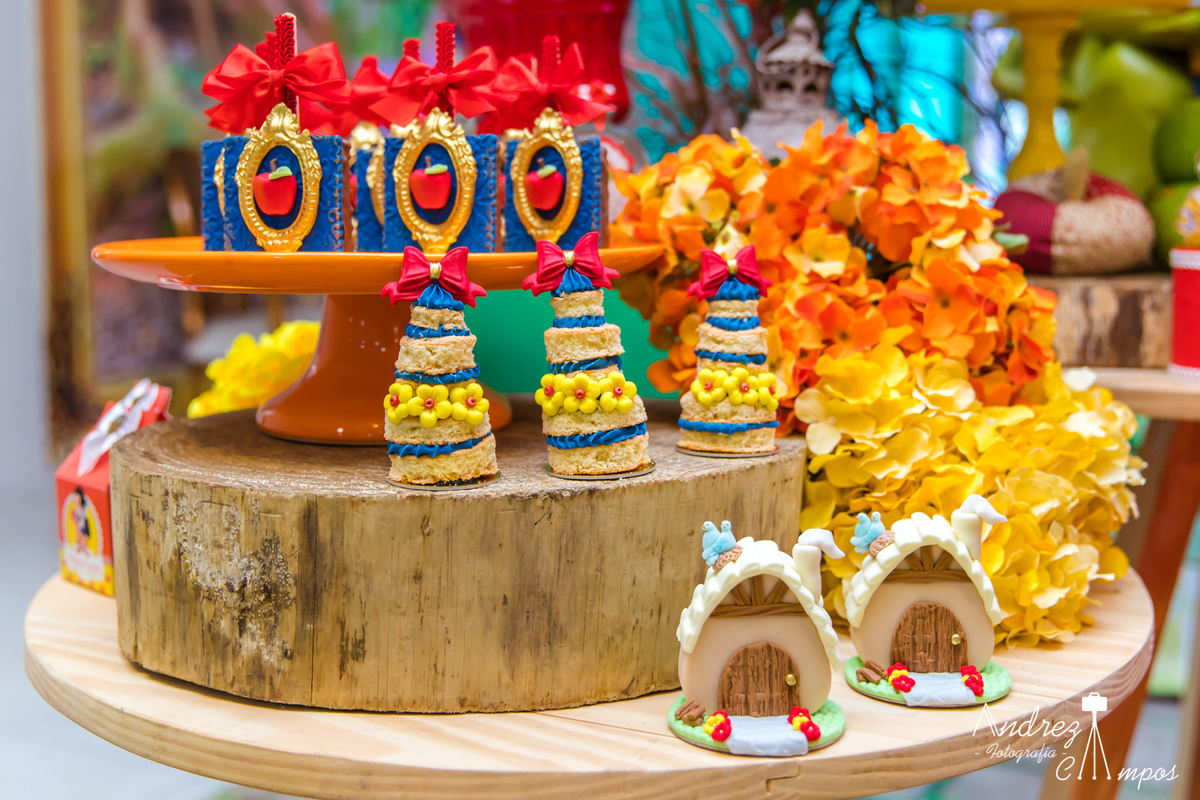 deocração branca de neve