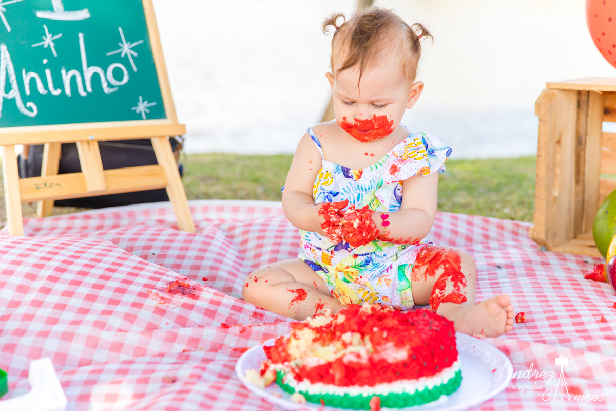 smash the cake