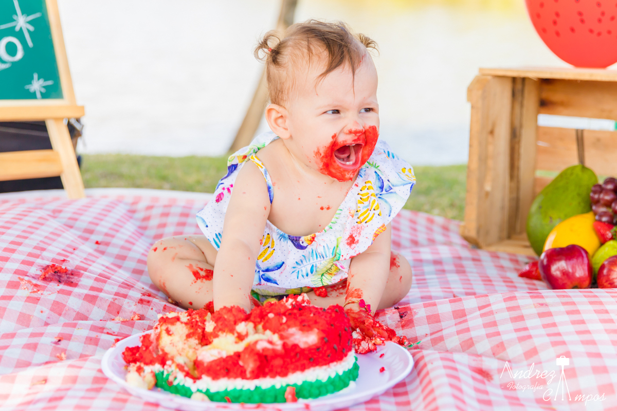 smash the cake