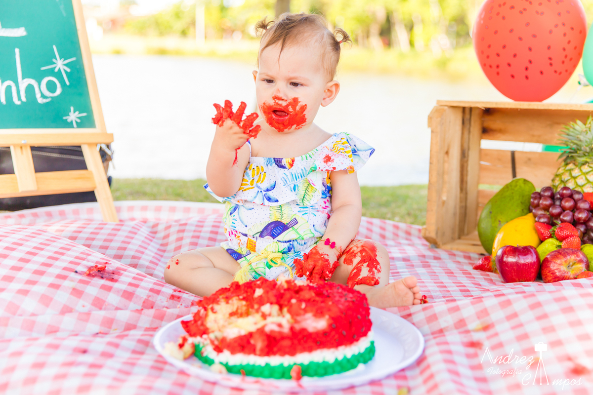 smash the cake