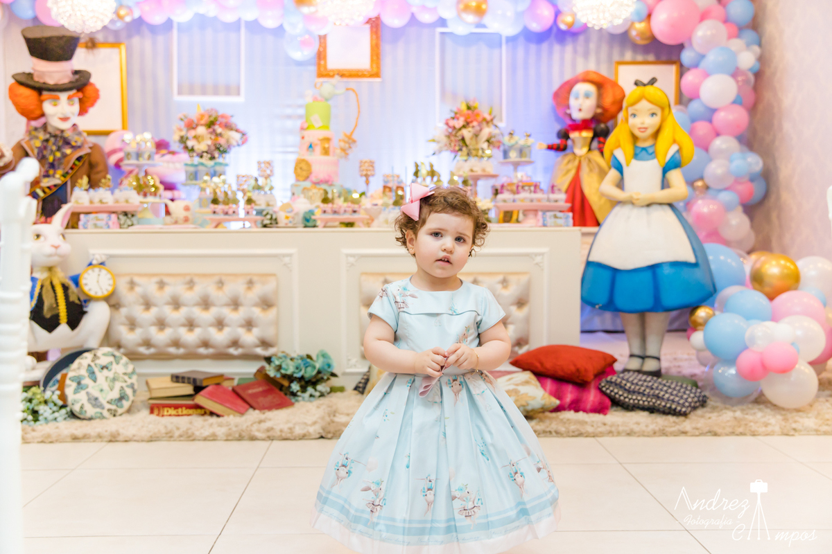 aniversario alice no pais das maravilhas