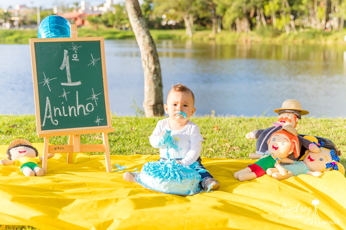 cenário mundo bita menino