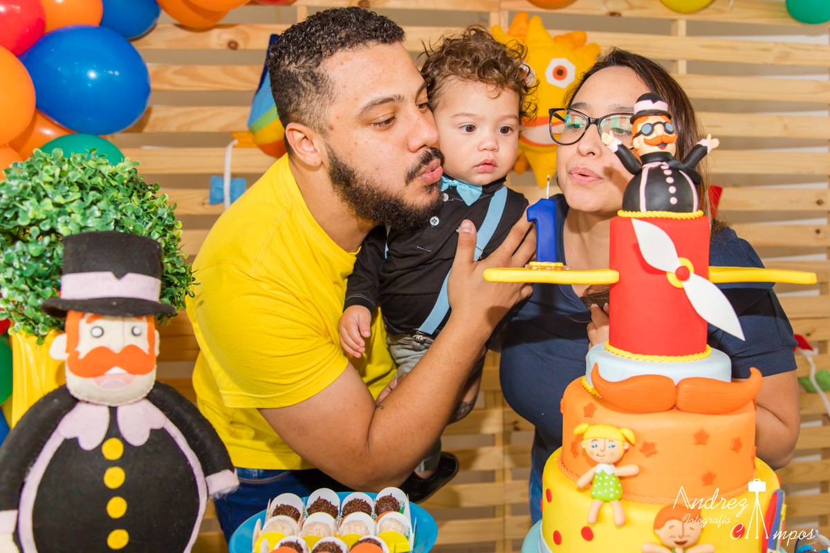 festa mundo bita menino