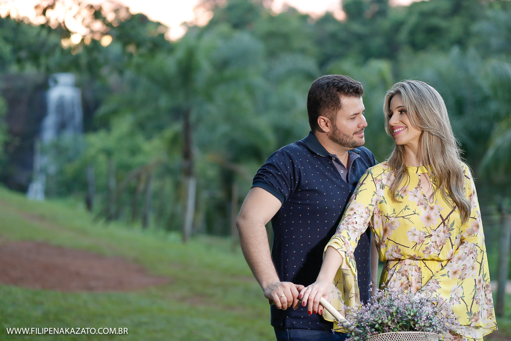 ensaio casal em Araguari/MG fotografo Filipe Nakazato