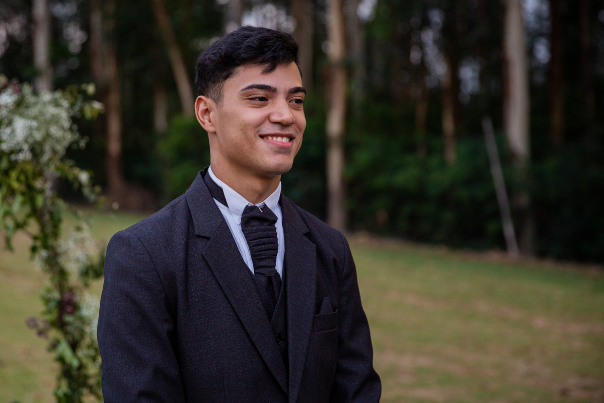 Noivo a espera da noiva