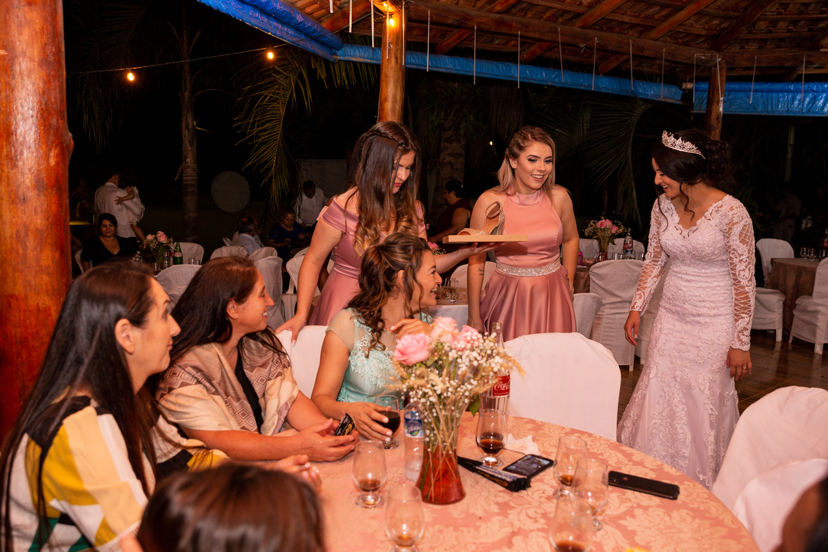 Confraternização com o sapato