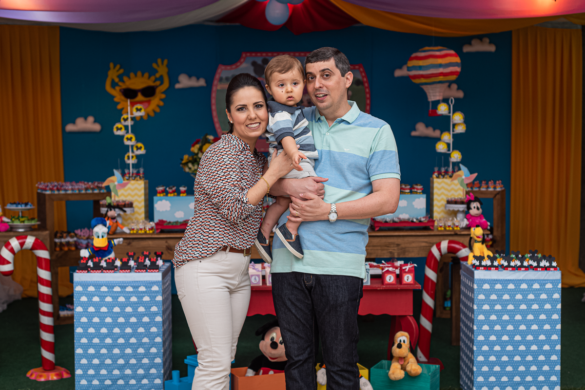 fotografia-de-festa-infantil-rj-1-ano-decoracao-tema-turma-do-mickey-casa-de-festas-balada-kids-festas-buffet-infantil-ilha-do-governador