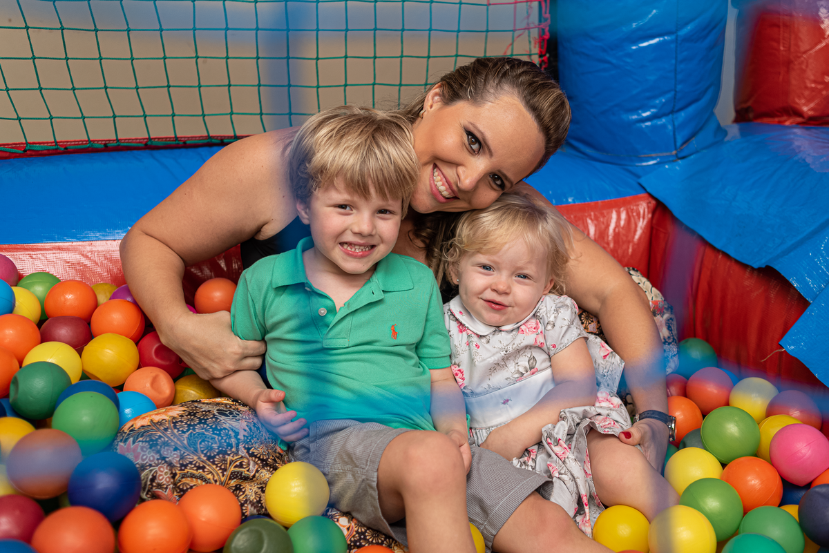 fotografia-de-festa-infantil-rj-2-anos-tema-decoracao-branca-de-neve