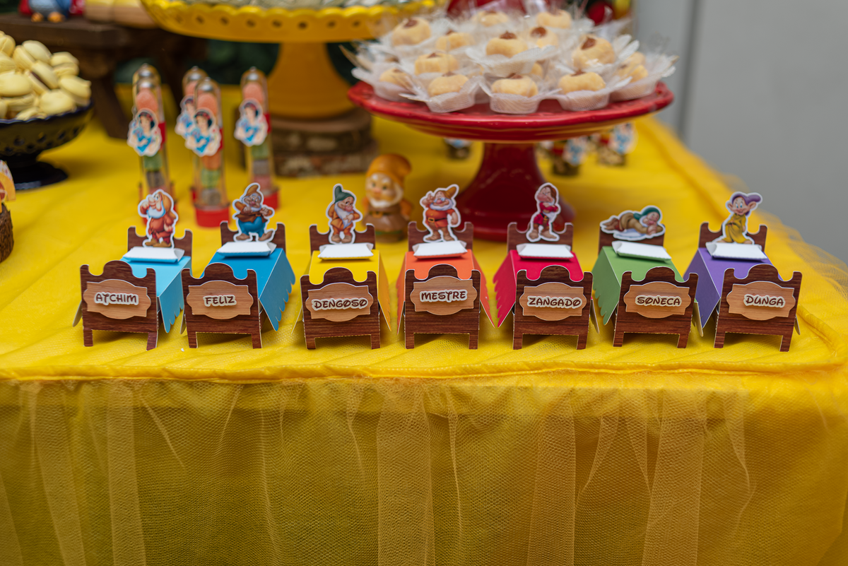 fotografia-de-festa-infantil-rj-2-anos-tema-decoracao-branca-de-neve